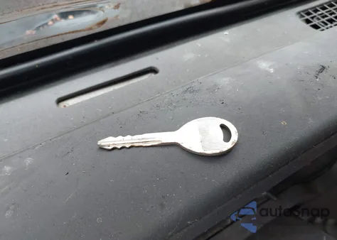 2002 Jeep Wrangler X z USA, uszkodzony, nr VIN 1J4FA39S22P758455